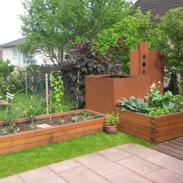 Hochbeet aus Holz gefertigt