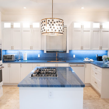Traditional Kitchen Remodel Done With Painted White Shaker Door
