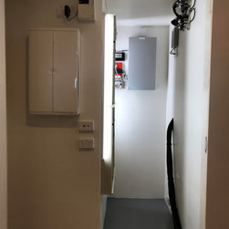Home automation technology hub - Home Electronics