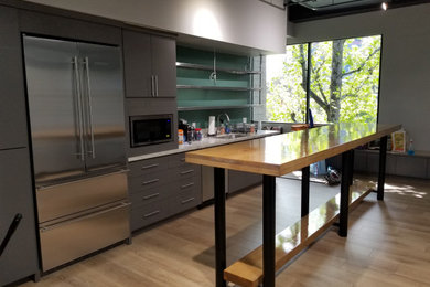 Home design - contemporary home design idea in Los Angeles