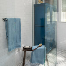 subway walls with marble basketweave floor