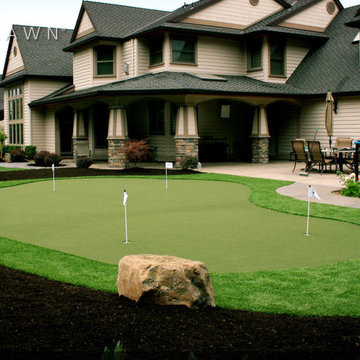 Golf and Putting Greens with Artificial Grass