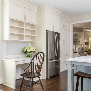 Transitional Cottage Kitchen - Atlanta