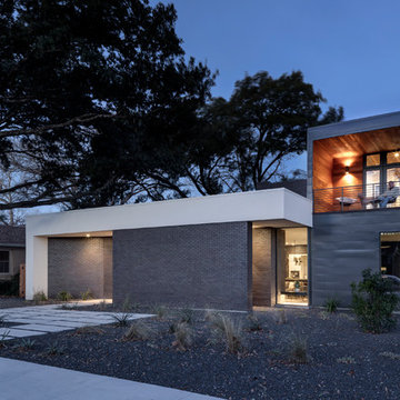 Main Stay House