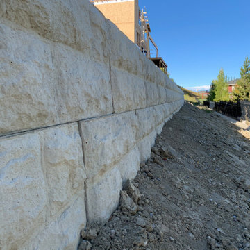 Calbridge Commercial Retaining Wall