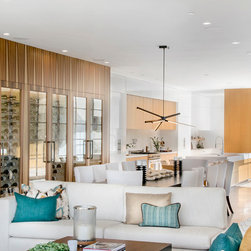 Corona del Mar, Ca - Kitchen And Dining Furniture