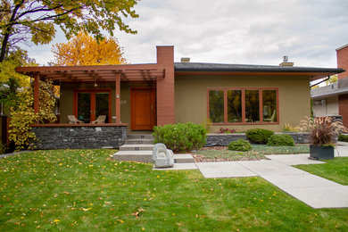 Modern exterior home idea in Calgary