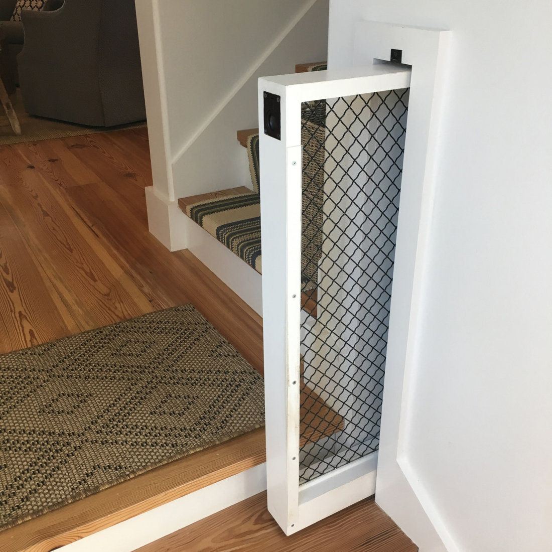 Pocket Dog Gate - Open