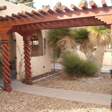 Covered New Mexican Style Entryway