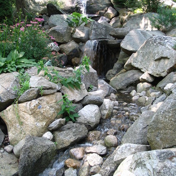 Wisecup Hugh Water Feature - Westport