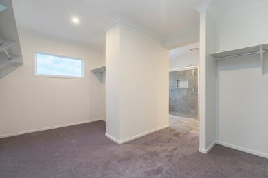 Contemporary bedroom in Gold Coast - Tweed.