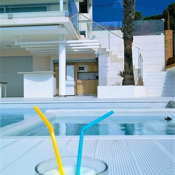 VIVIENDA MINIMALISTA MEDITERRANEA