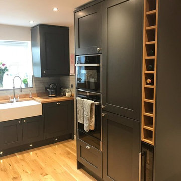 Shaker Kitchen in Graphite