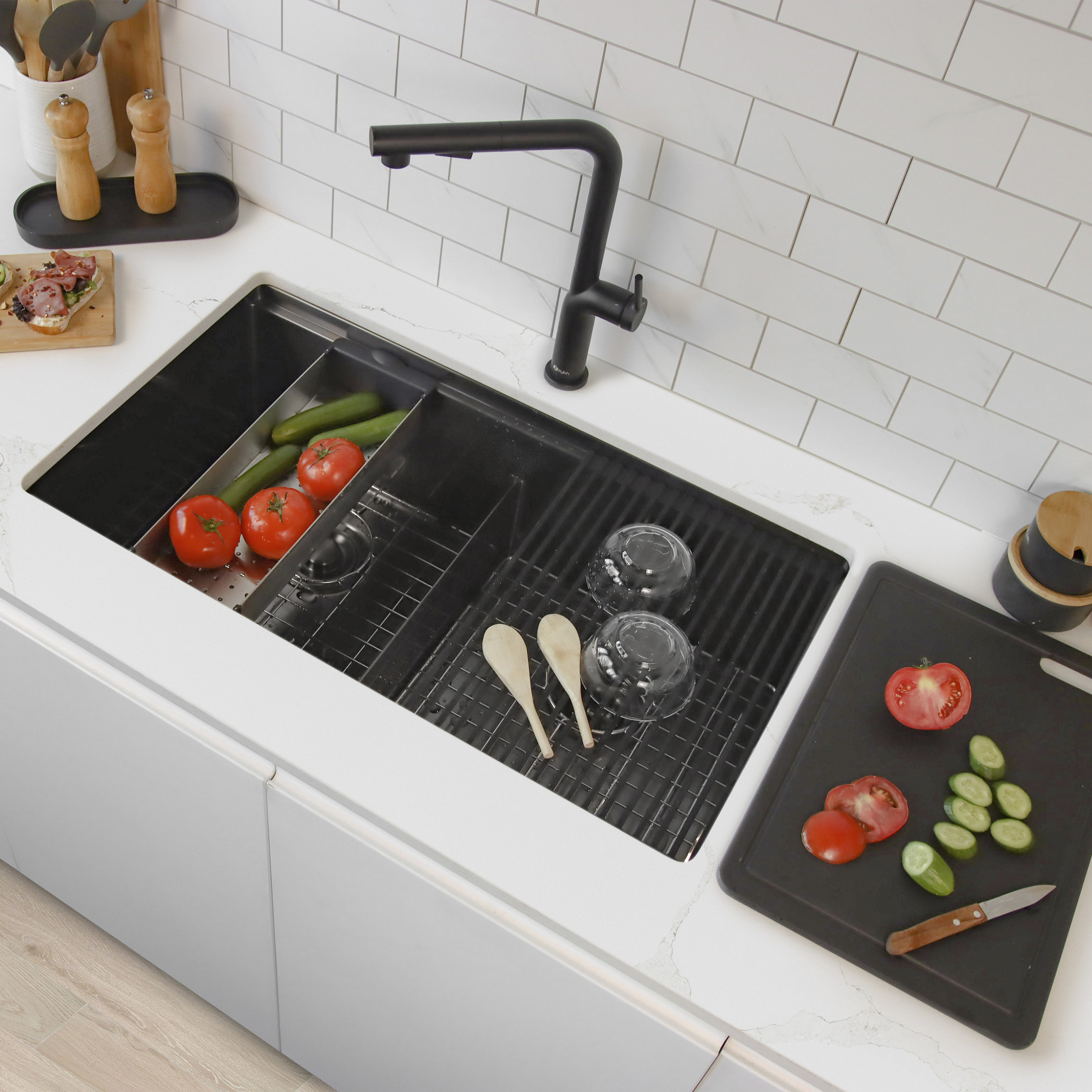 STYLISH 32 in Workstation Double Bowl Undermount Kitchen Sink with Accessories, Graphite
