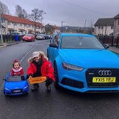 Kez Hamilton's photo