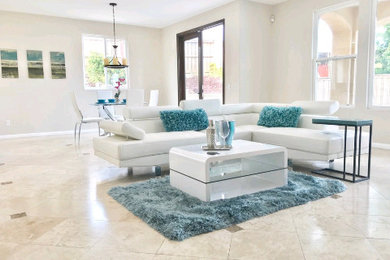 Minimalist family room photo in San Diego