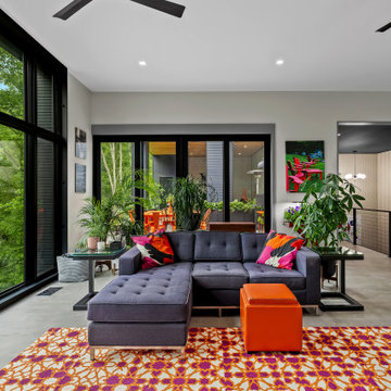 Wandering Oaks Modern
