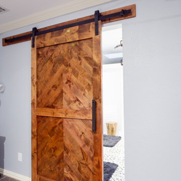 English Chestnut | Master Bathroom
