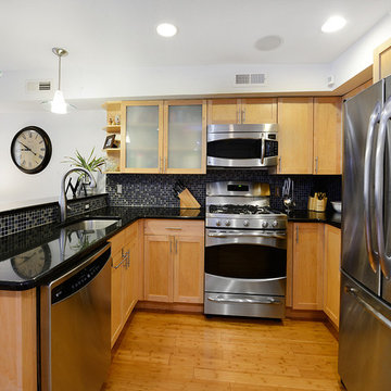 Perfectly situated downtown Park Avenue Condo