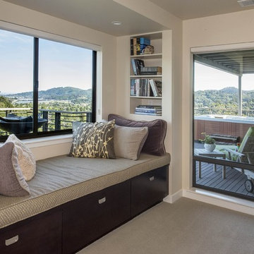 Hillcrest Custom Contemporary