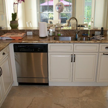 Kitchen Cabinet Refinishing - Jacksonville, Fl.