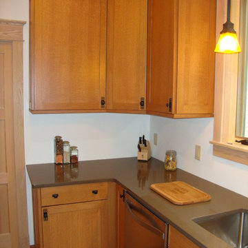 Simplified Craftsman Style