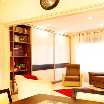 Rangement sur mesure dans salon