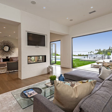 1089 Hillcrest