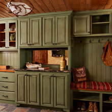 Lake Mud room