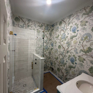 Bathroom wallpaper installation Oregon City, OR