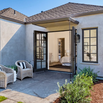 1920 Redwood Hill - Merchandised