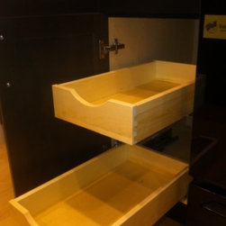 Gem Cabinets Showroom - Kitchen Drawer Organizers