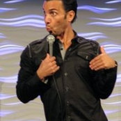 Sebastian Maniscalco's photo