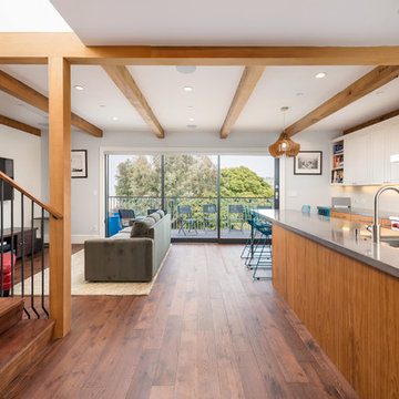 Upper Noe House