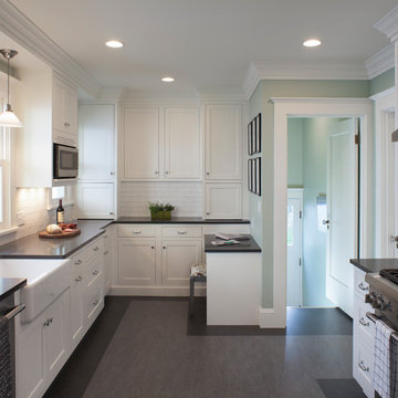 Cozy Laurelhurst Neighborhood Kitchen Remodel