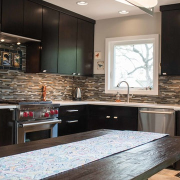 Traditional Kitchen Nook