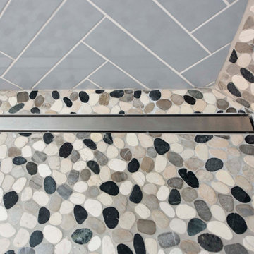 Knott Bathroom