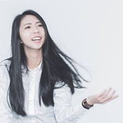 Demi Lee's photo