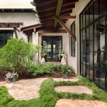 108 Parkwood - landscaping