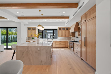 Kitchen - kitchen idea in Los Angeles