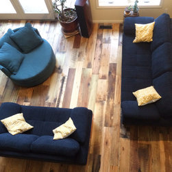 Reclaimed Barnwood Plank Flooring - Hardwood Flooring
