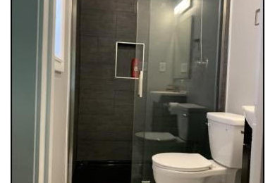 Example of a bathroom design in Kansas City