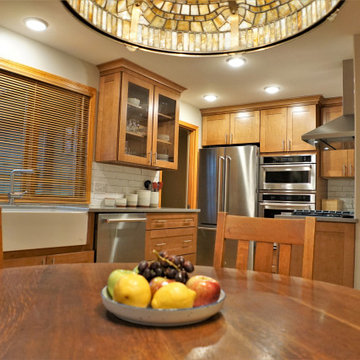 Warm, Wood-toned Kitchen