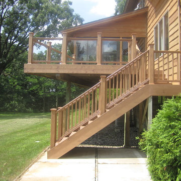 Composite Deck - Avon Farmhouse