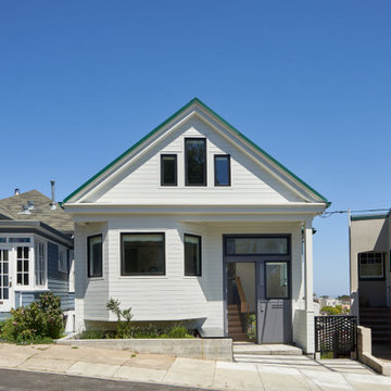 Pinales House