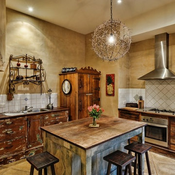 Aldgate // Rustic Custom Built Home