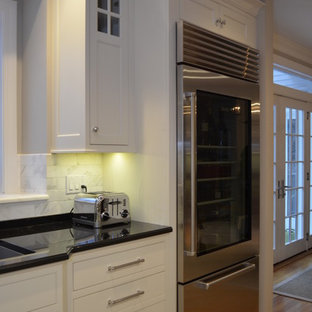 D.E. Jacobs Associates, Inc. Review]