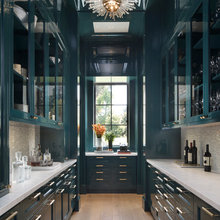 Dark Kitchen