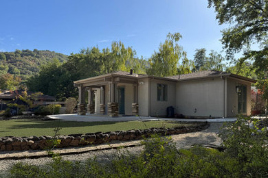 Inspiration for a 1960s exterior home remodel in Other