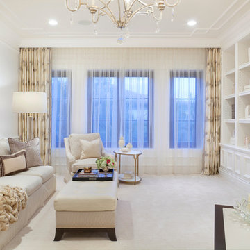 Transitional Home in Manalapan, FL